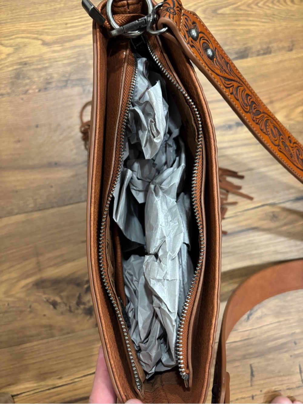 Wrangler Brown Leather Tooled Floral Fringe Crossbody - Picture 11 of 16